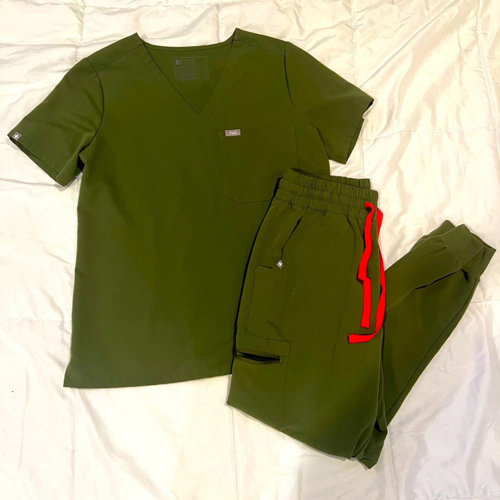 Figs Technical collection scrub set